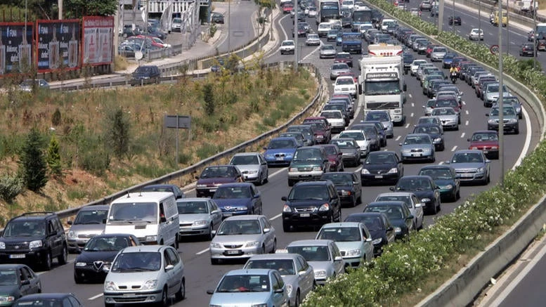 Χάος στους δρόμους της Αθήνας από την απεργία στα μέσα μεταφοράς -Που υπάρχει μποτιλιάρισμα